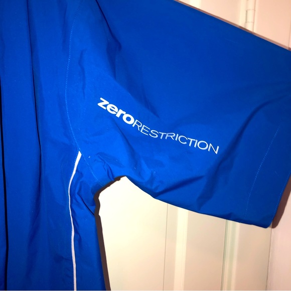Pine Valley Zero Restriction short sleeve reversible windbreaker - Picture 4 of 9